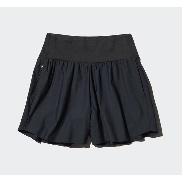 Uniqlo Ultra Stretch AIRism Shorts in Black - Picture 1 of 6
